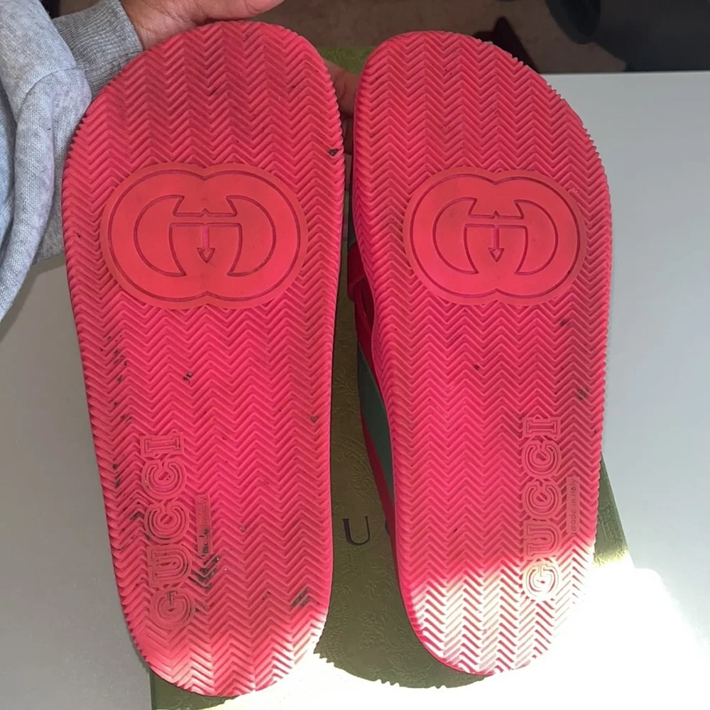 ❤️💚GUCCI RUBBER SLIDE gently worn - Picture 5 of 8